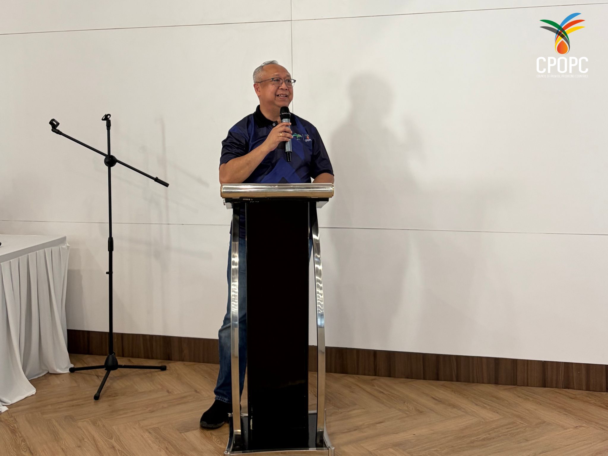 260909-132543-good-agricultural-practices-in-perak-malaysia-001.jpg