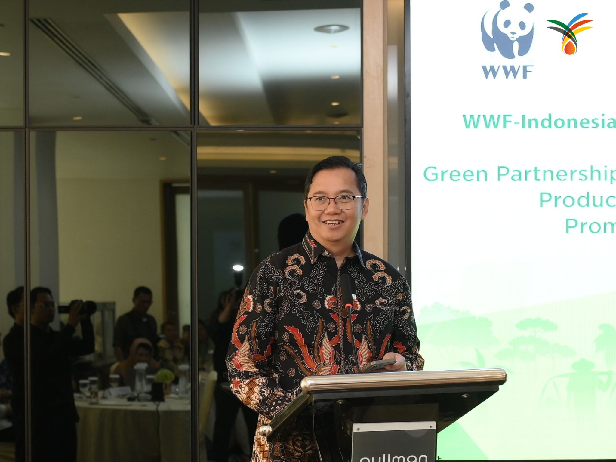 MoU Signing and Webinar - CPOPC & WWF-Indonesia CPOPC.net